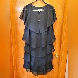 18, black Ruffle, Layered dress